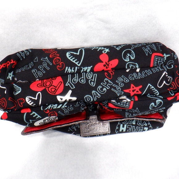 COACH Poppy Graffiti Hobo - Picture 13 of 16